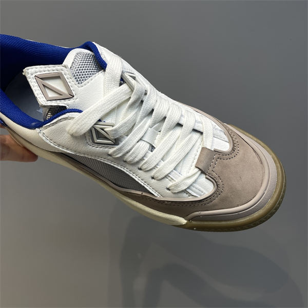 Dr x Travis Scott Sneaker