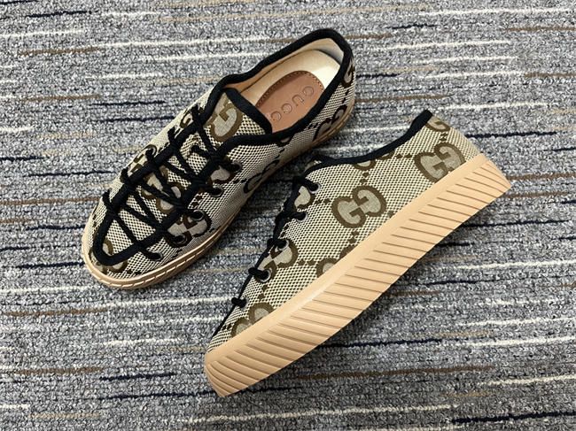 G*u*i low top sneaker 6