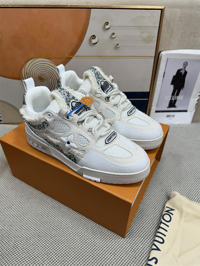 Lv Trainer Sneaker