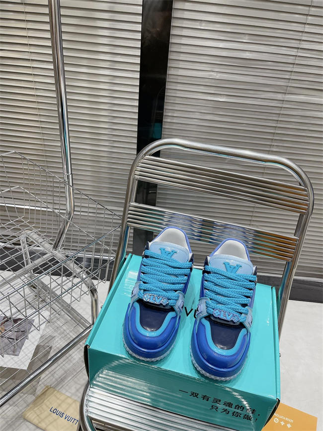 LV Trainer Maxi Sneaker