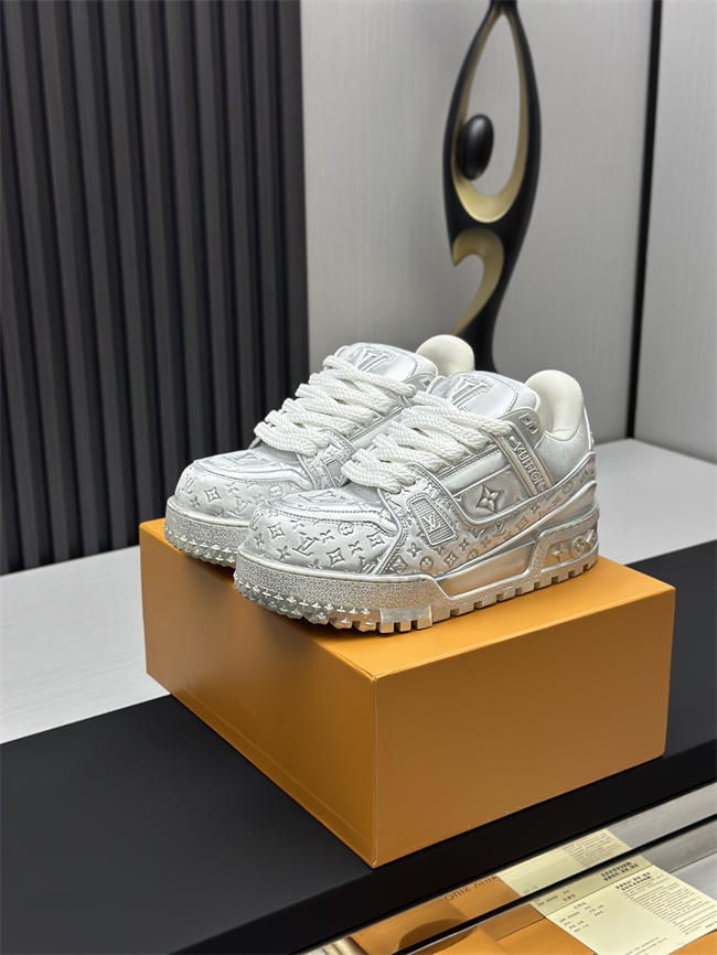 LV Trainer Maxi Sneaker