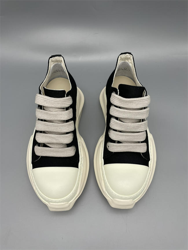 Rick Owens Low Sneaker 11