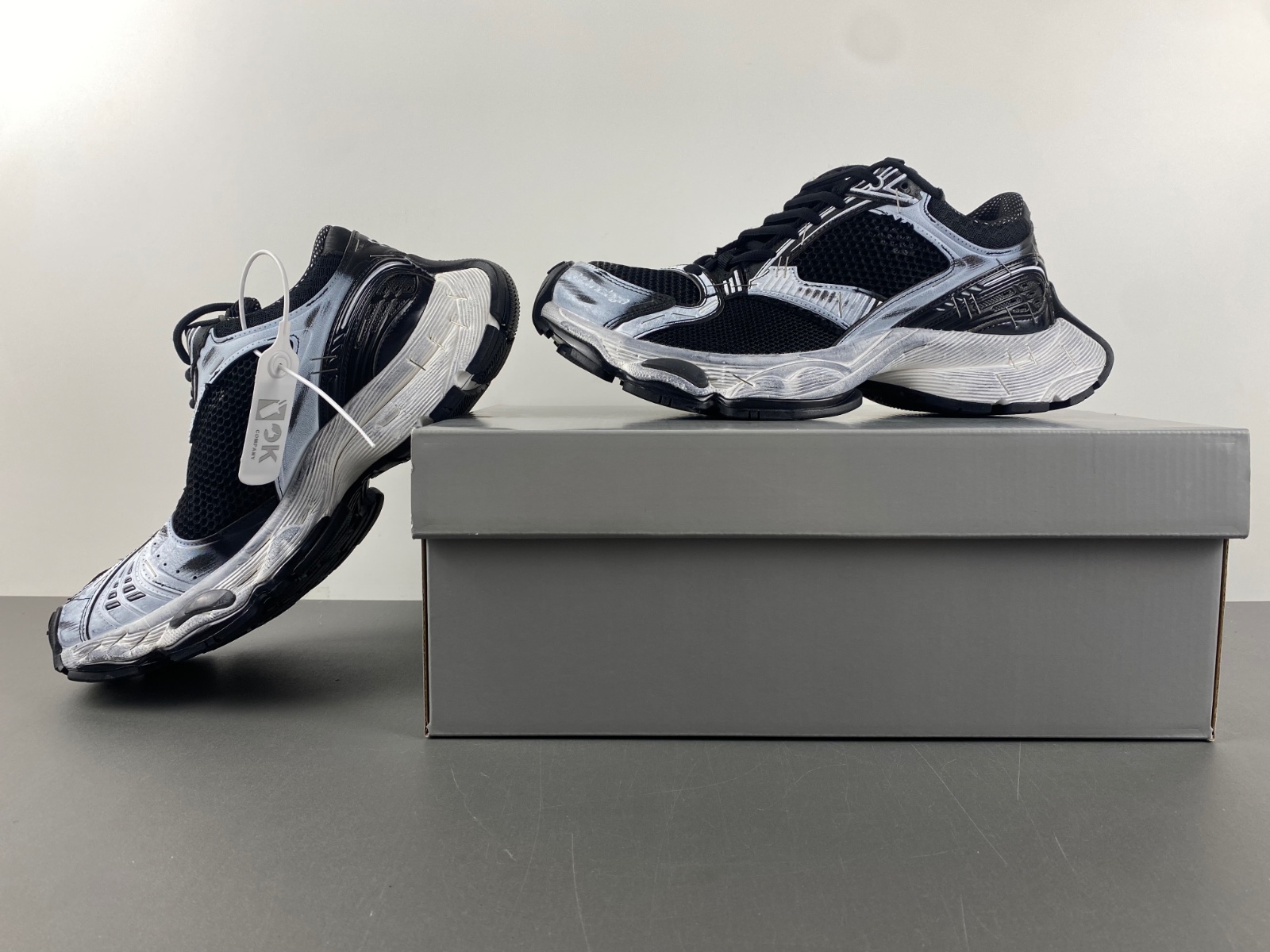 14 Ba*len*cia*ga  803681-w3st4-0120