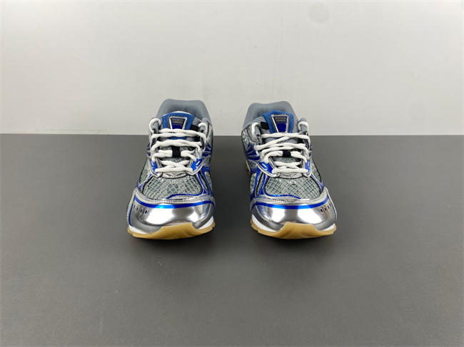 bo*te*ga Ve*ne*ta orbit surf 741357 v2x40 1375