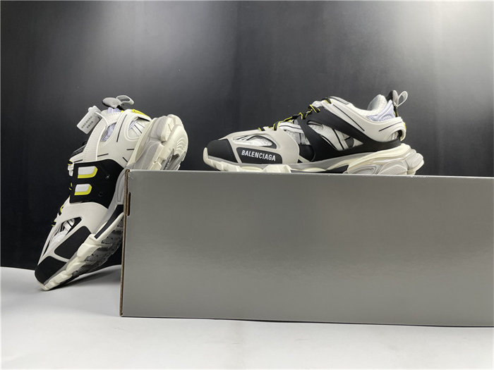 BLCG Track Black Gold  542023 W3AD1 1225