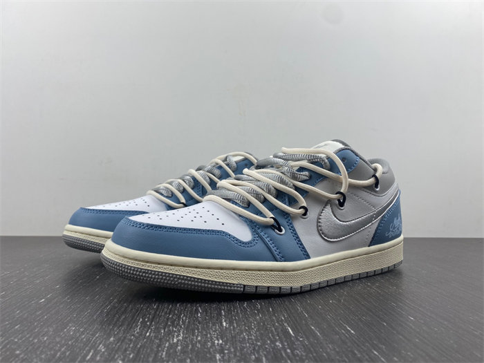 Air Jordan 1 Low 53558-053