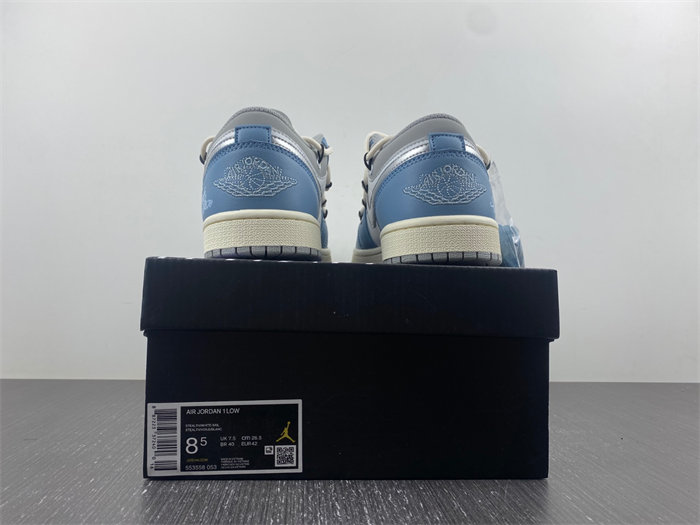 Air Jordan 1 Low 53558-053