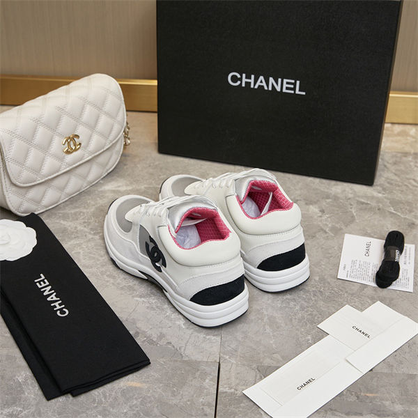 Chanal Sneakers