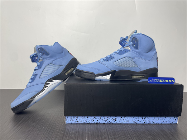 Jordan 5 UNC DV1310-401