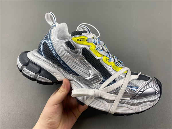 734734 W3XL5-9047 PHANTOM SNEAKER