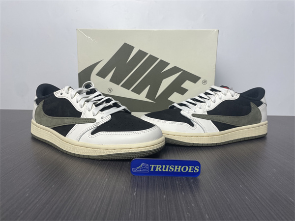 Jordan 1 Retro Low OG SP Travis Scott Olive DZ4137-106