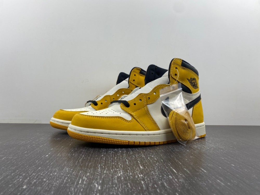 Jordan 1 Retro High Yellow Ochre  555088-109