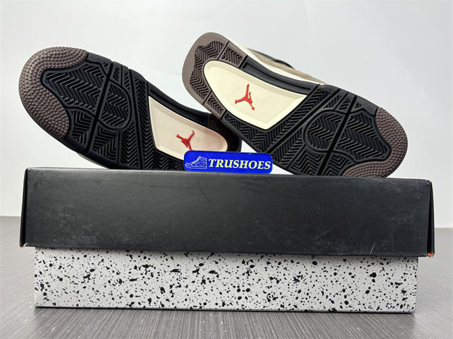 Jordan 4 Retro Travis Scott Olive AJ4-882335