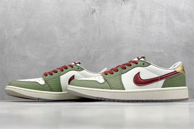 Jordan 1 Retro Low OG Year of the Dragon (2024) FN3727-100