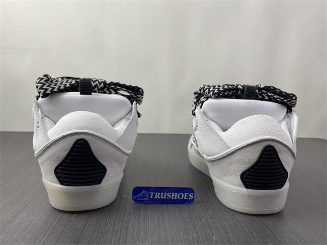 Lanvon Curb Sneaker 16