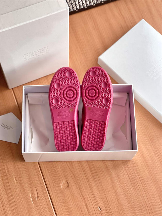 ma*s*n Ma*i*la sneaker