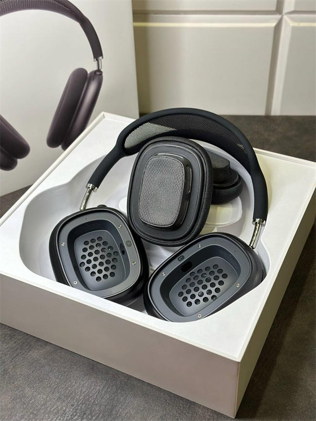 APM Headphone Space Grey
