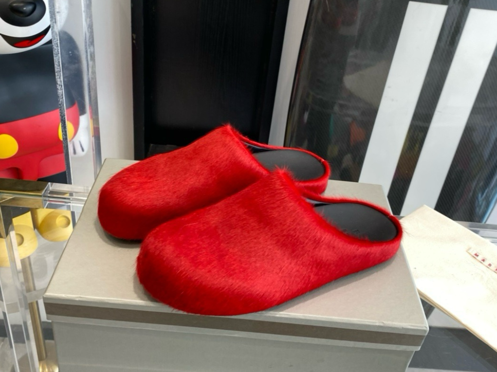 Marni Slipper