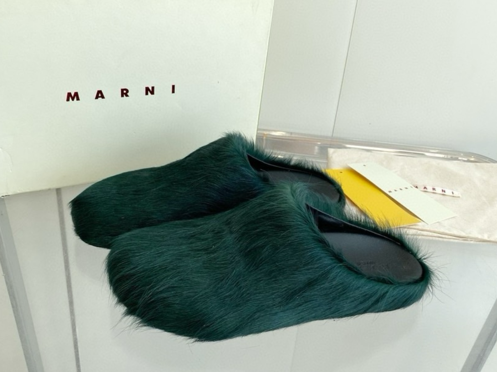Marni Slipper