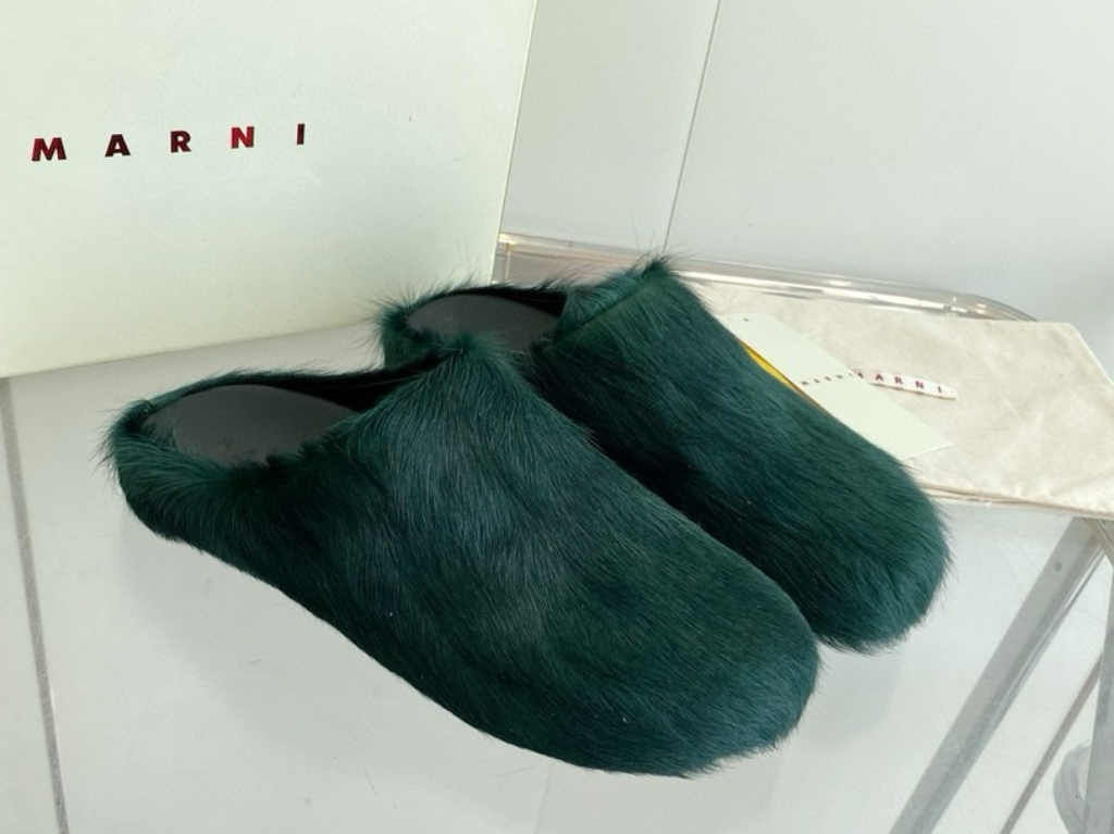 Marni Slipper