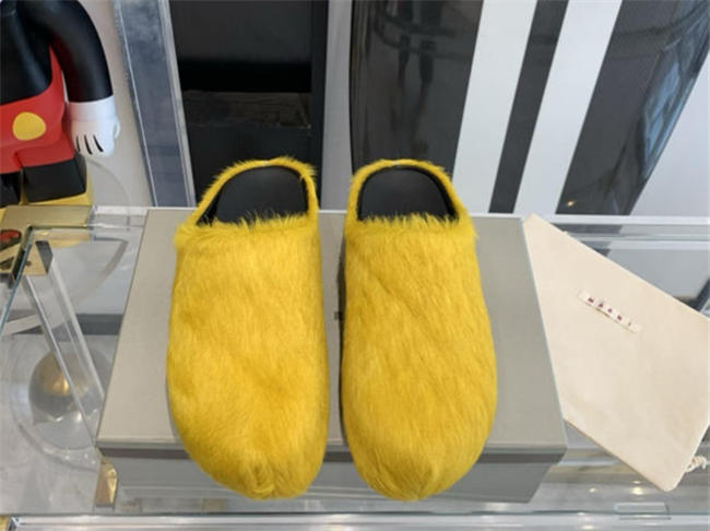 Marni Slipper