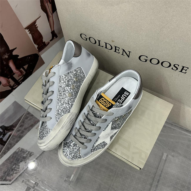 Golden Goose Sneaker