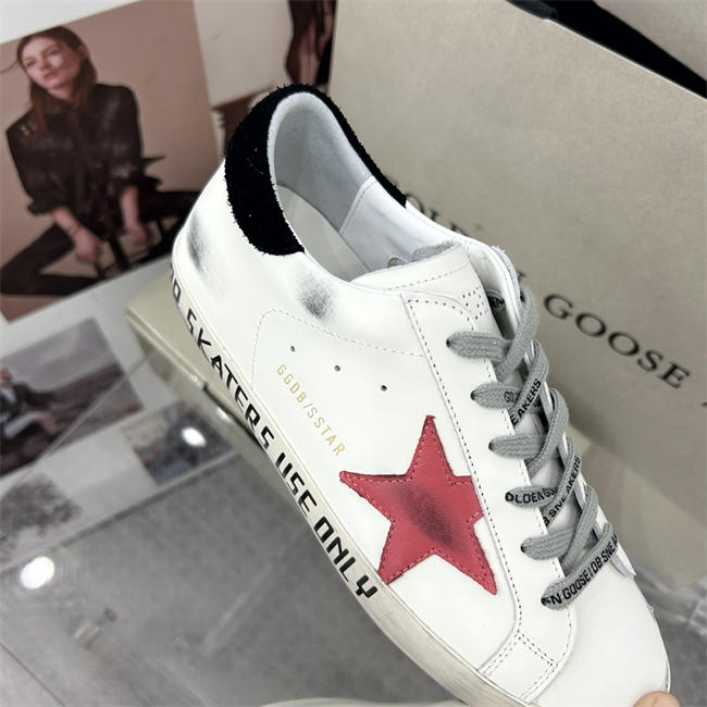 Golden Goose Sneaker
