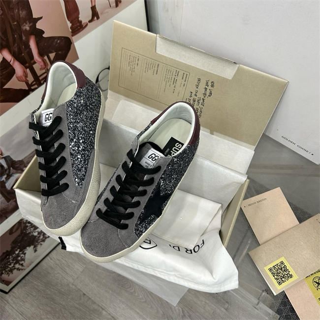 Golden Goose Sneaker