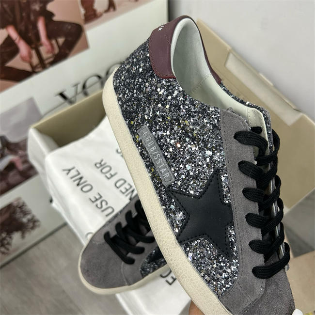 Golden Goose Sneaker