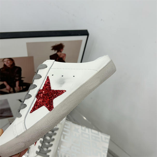 Golden Goose Sneaker