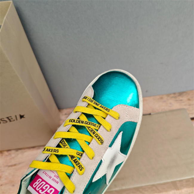Golden Goose Sneaker