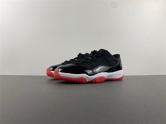 Air Jordan 11 Low “Bred”